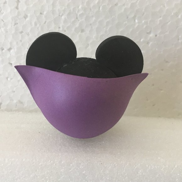 DISNEYLAND PARK: Antenna Topper Ball Mickey Vampire Purple Cape Halloween - Picture 3 of 3